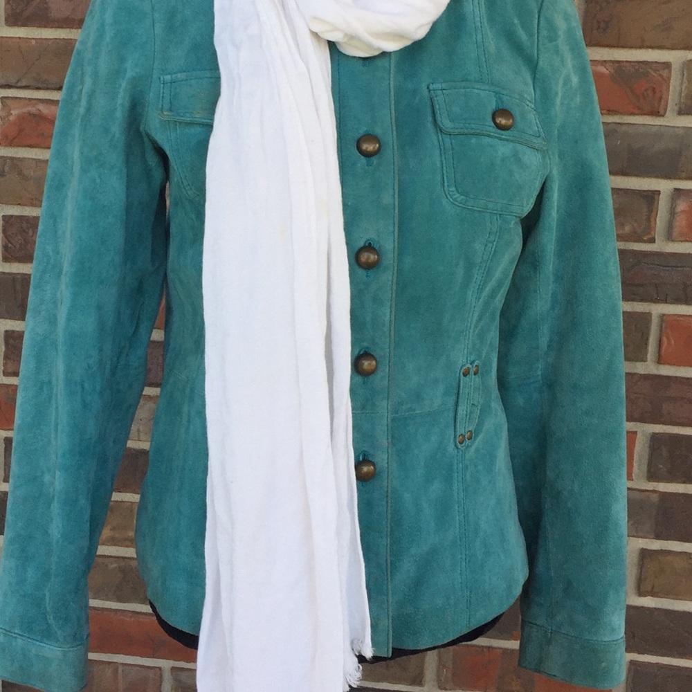 Stunning Suede Fits Like a Comfortable Glove